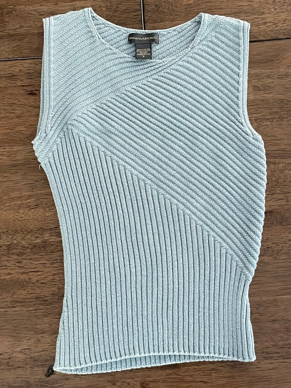 Banana Republic Light Aqua Ribbed Sleeveless Top size Small Vintage